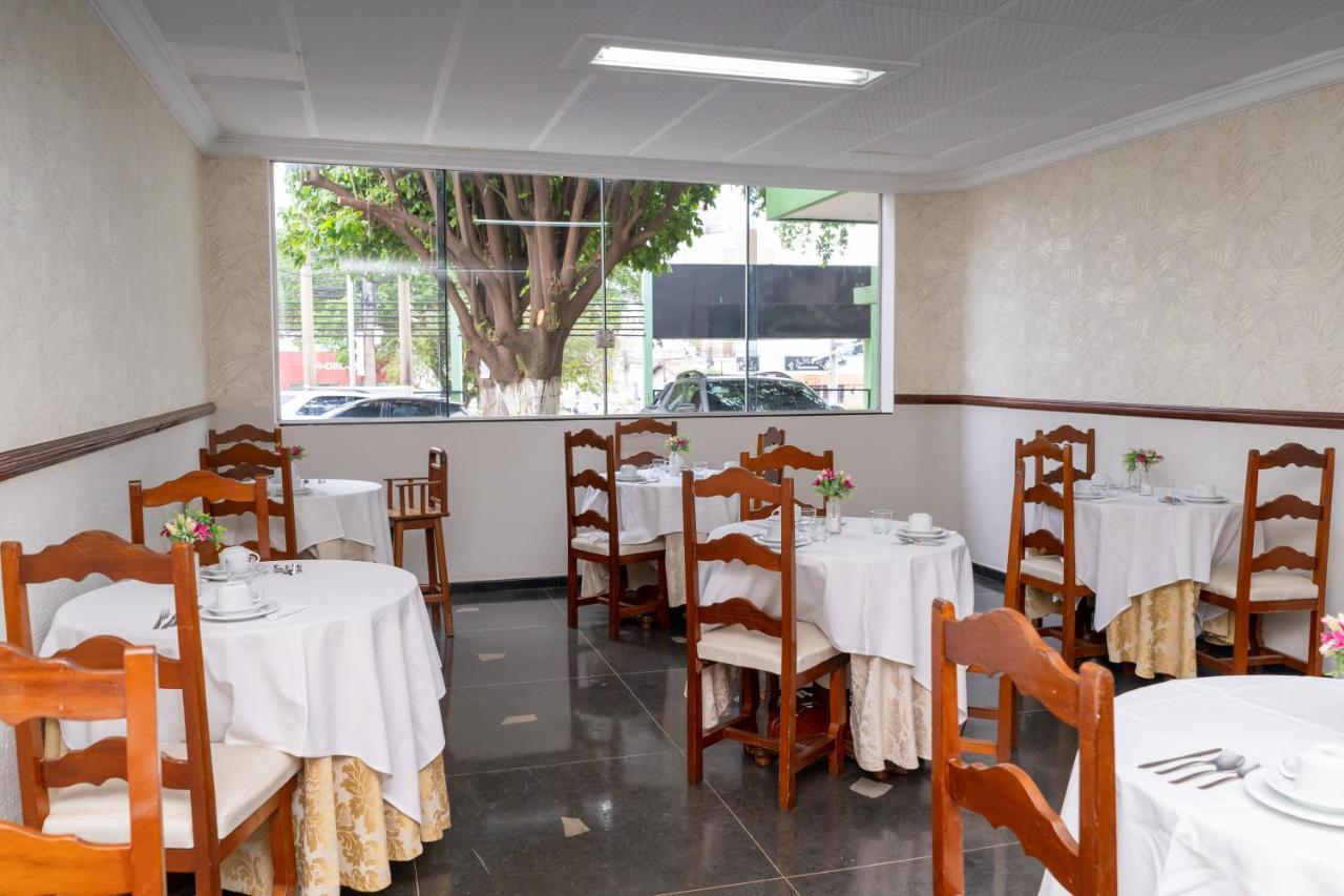 Bandeirantes Hotel Cuiabá Esterno foto