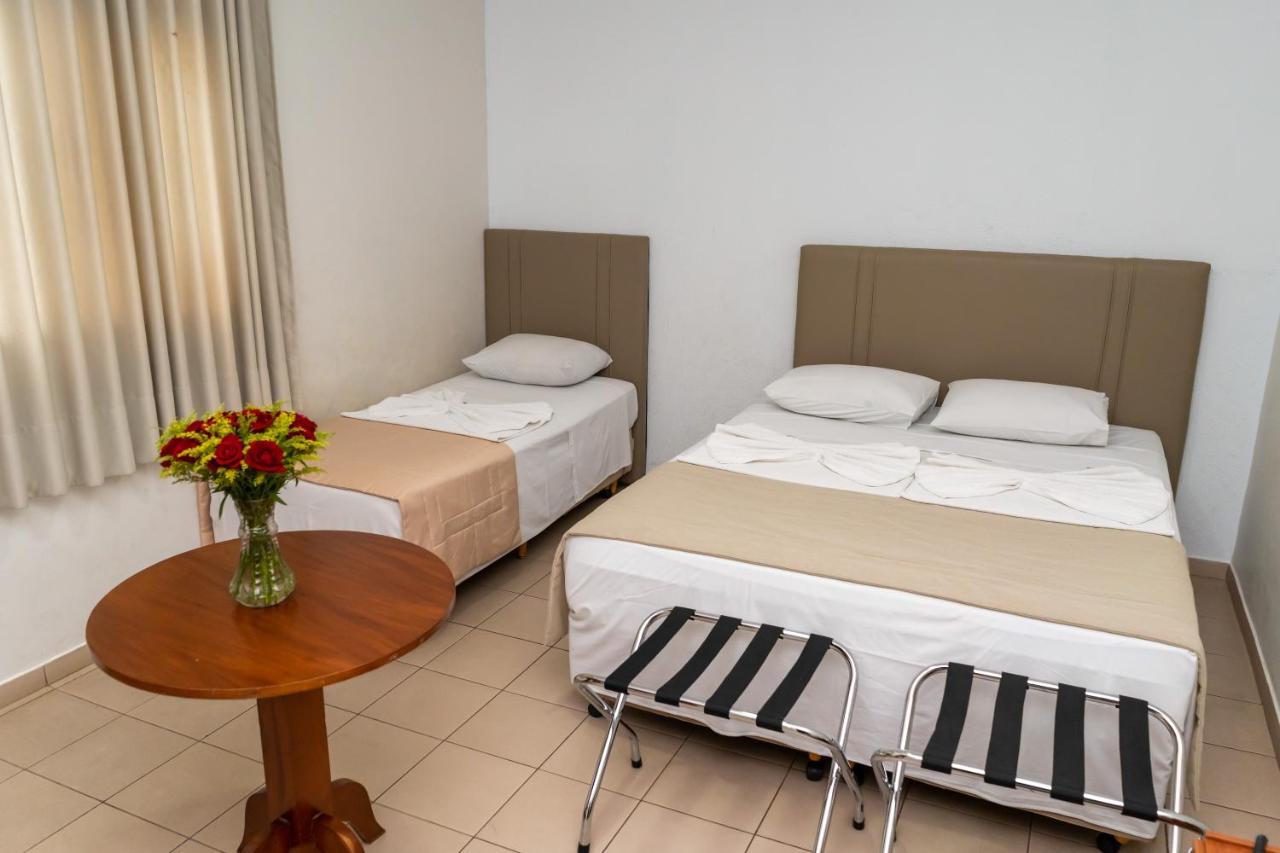 Bandeirantes Hotel Cuiabá Esterno foto