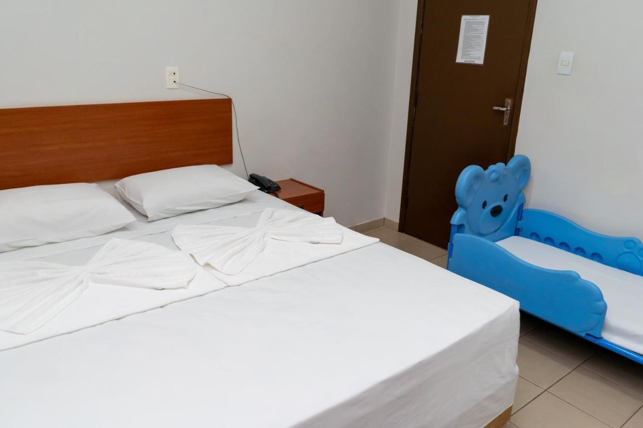 Bandeirantes Hotel Cuiabá Esterno foto